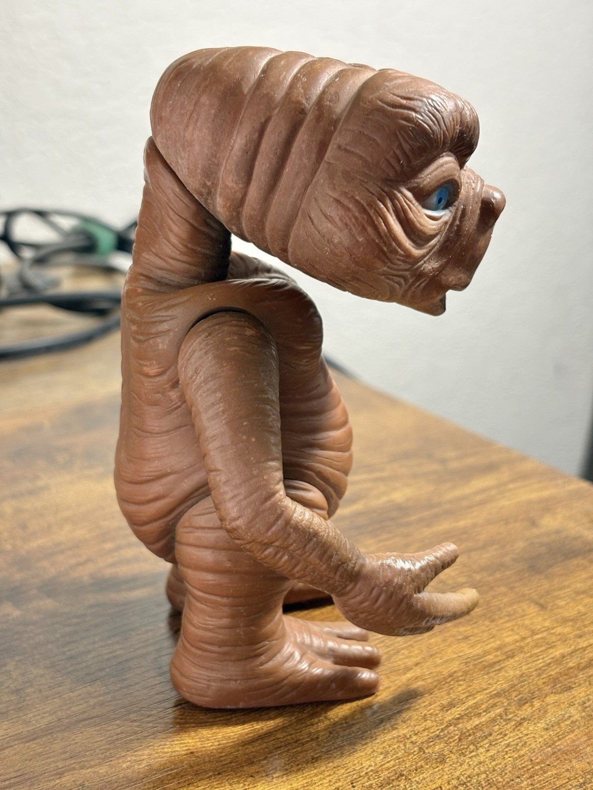 Vintage E.T. The Extra-Terrestrial Articulated Sofubi style figure, Nice!