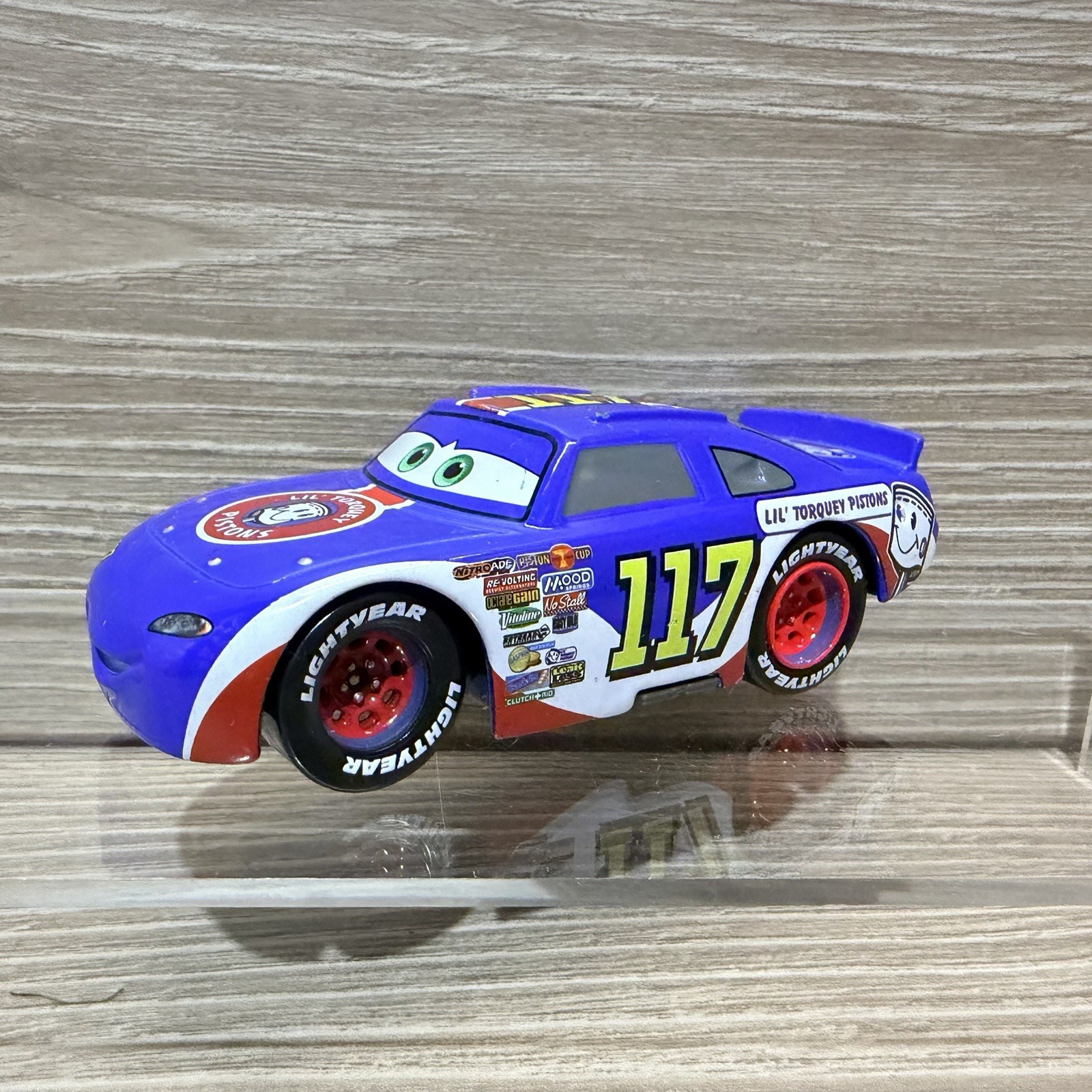 Disney Pixar Cars.RALPH CARLOW #117.Pull-N-Race Die Cast.store exclusive. 1:43