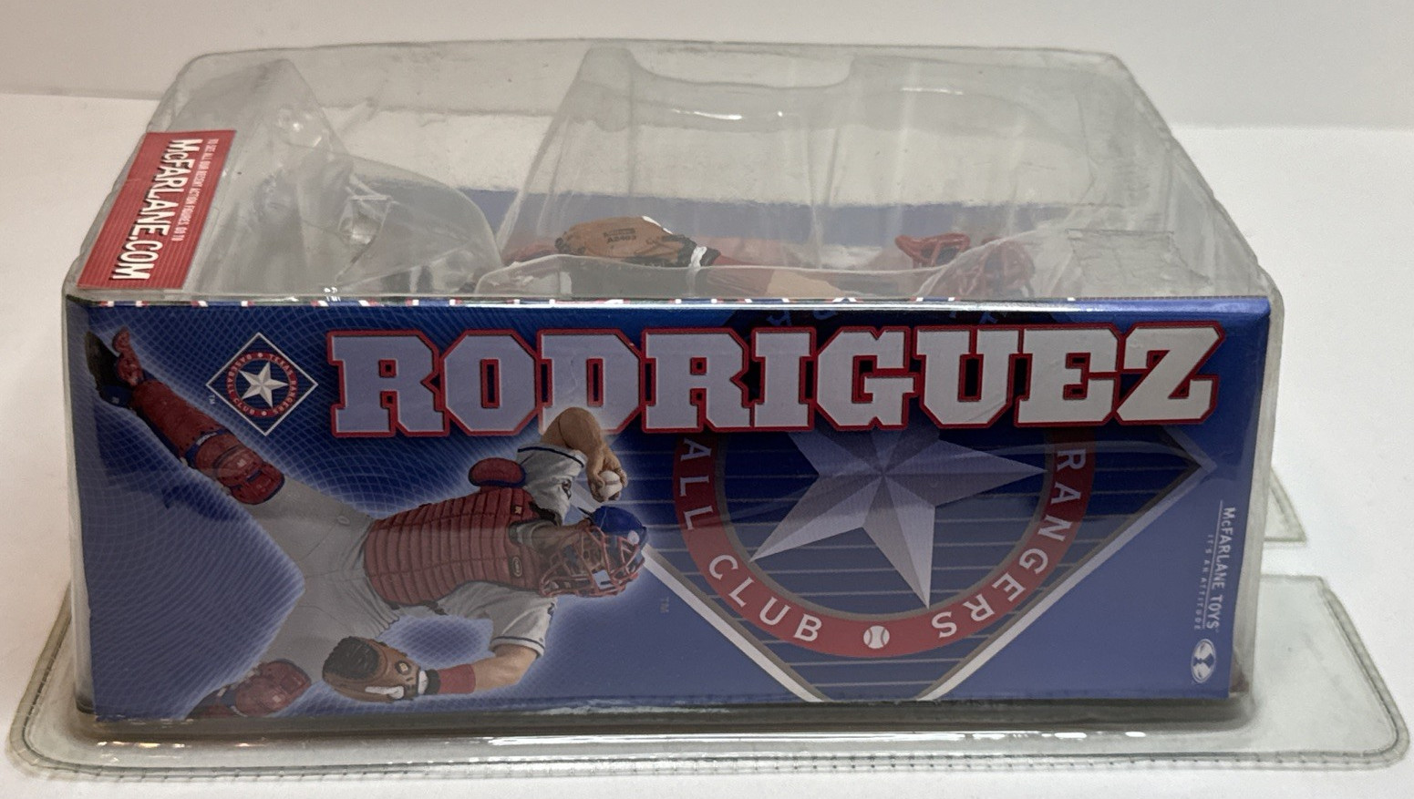 2002 McFarlane Sportspicks Series 1 IVAN RODRIGUEZ Action Figure