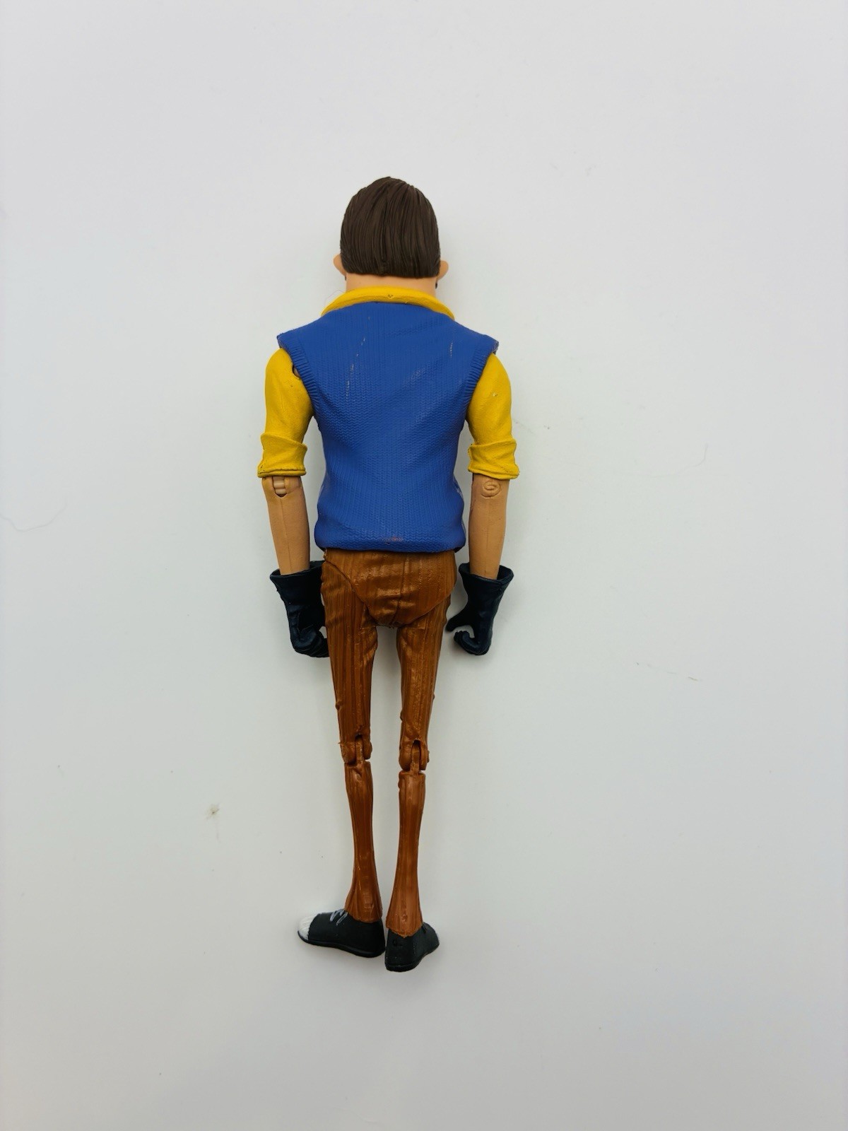 McFarlane Toys Hello Neighbor – The Neighbor Action Figure 5” Horror video gameM