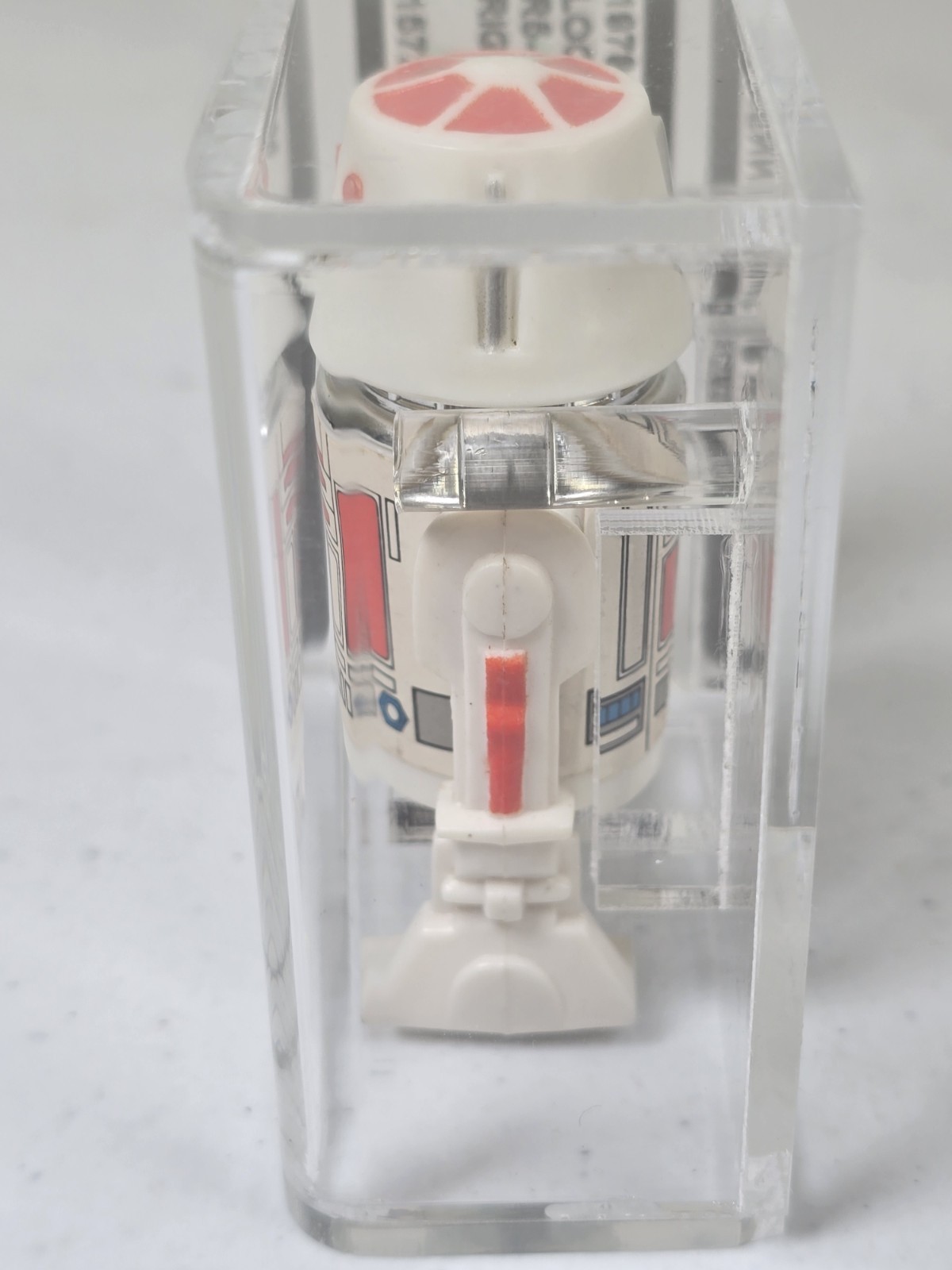 Authentic Star Wars 1978 Kenner R5-D4 – RED BAR AFA 80 NEAR MINT Hong Kong