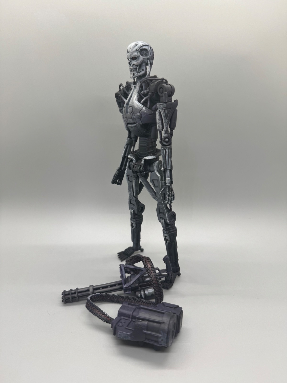 Terminator NECA ENDOSKELETON HEAVY GUNNER 7&Prime; Figure Loose