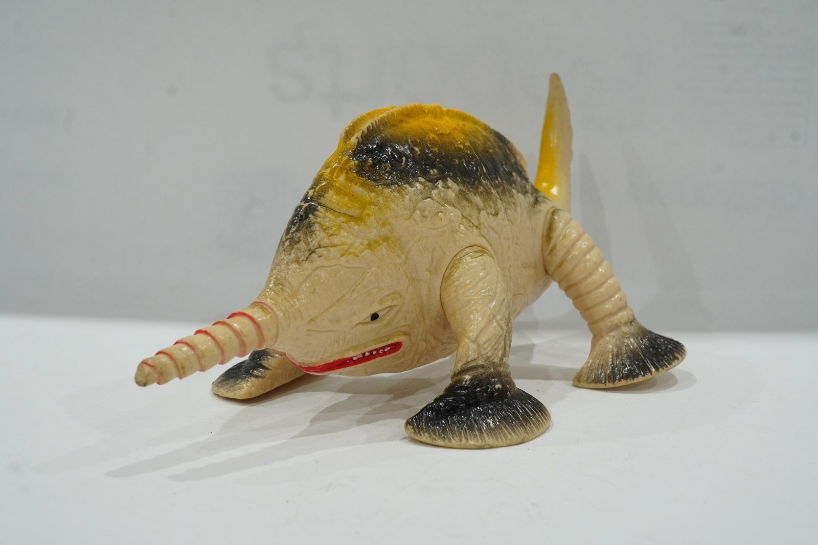 Ultra Monster Ultraman Kaiju GUBIRA Sofvi Figure Tsuburaya 1983 BANDAI JAPAN