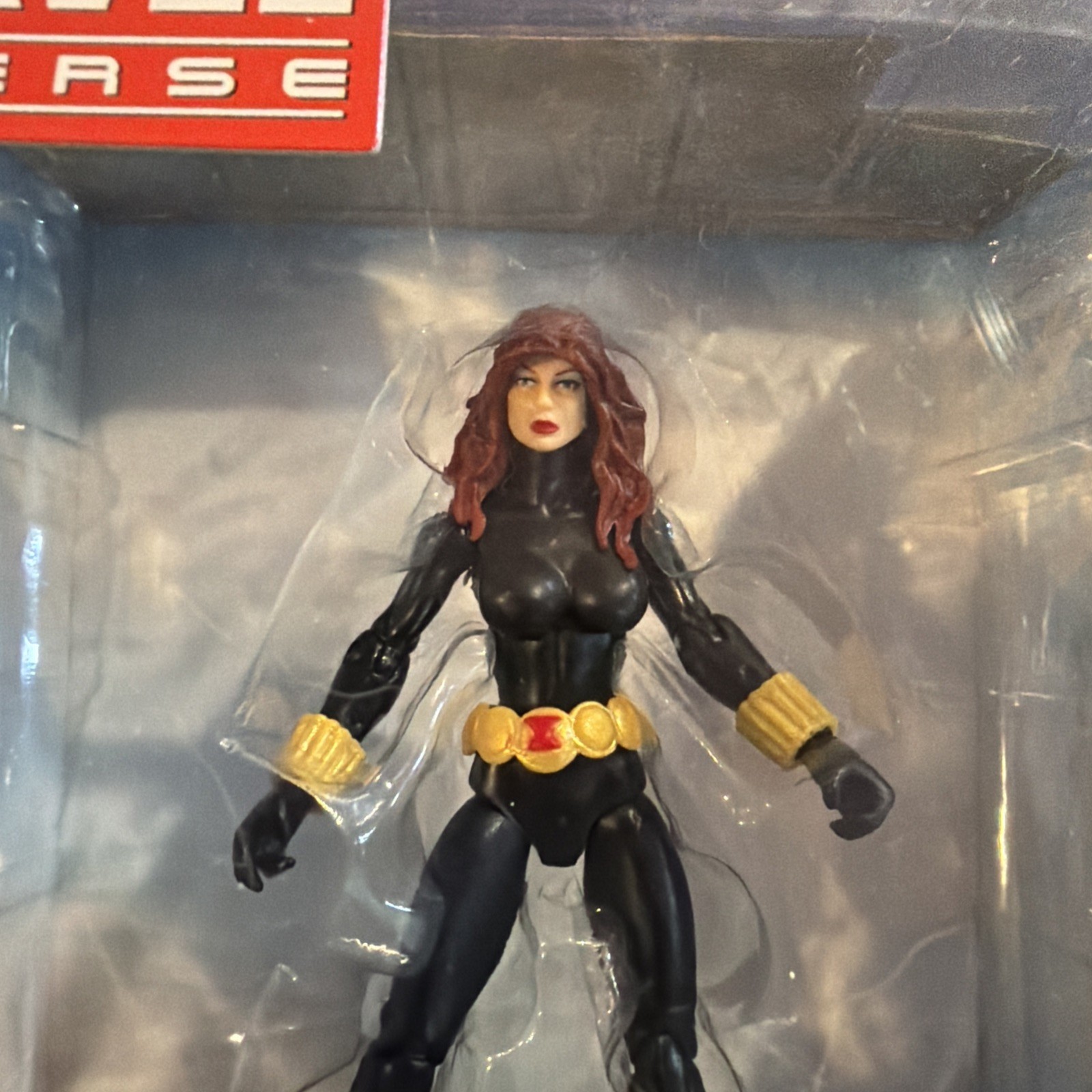 Black Widow Marvel Universe Exclusive With Light Up Base Action Figure