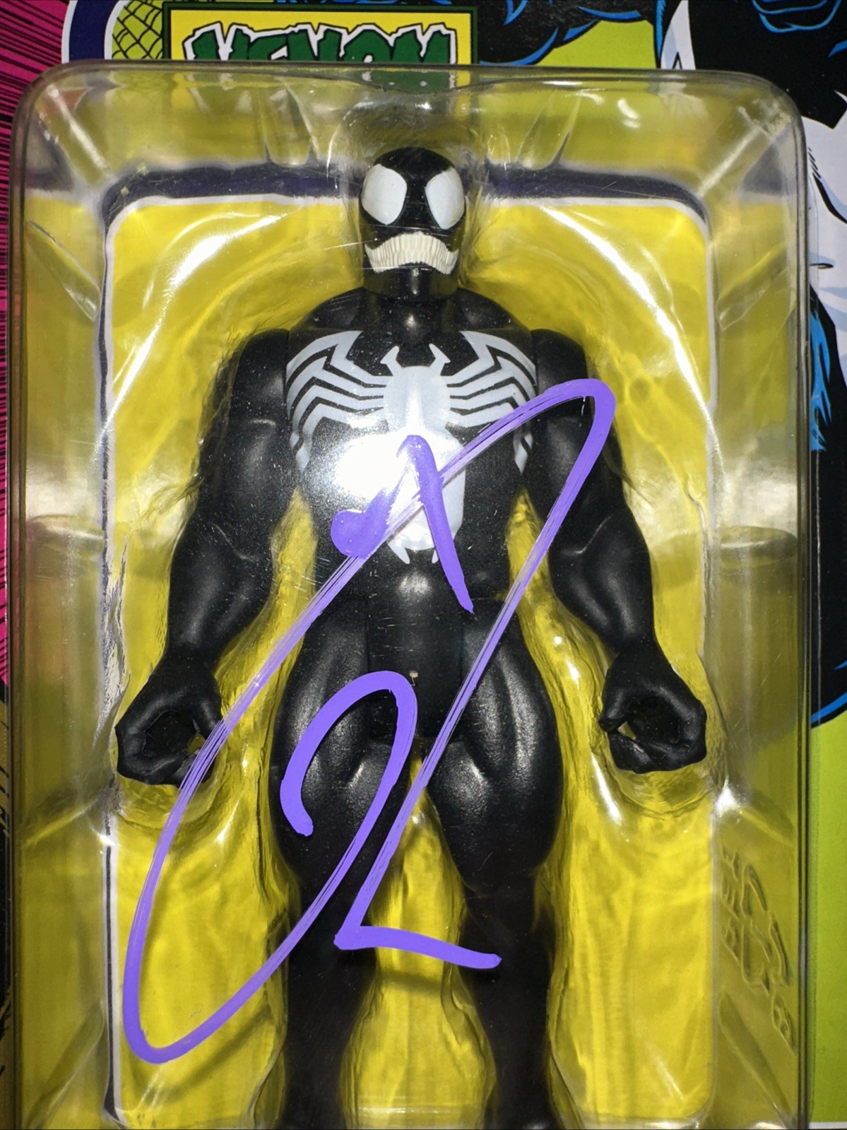 Marvel Tom Hardy Signed “VENOM” the amazing Spider-Man action figure very rare