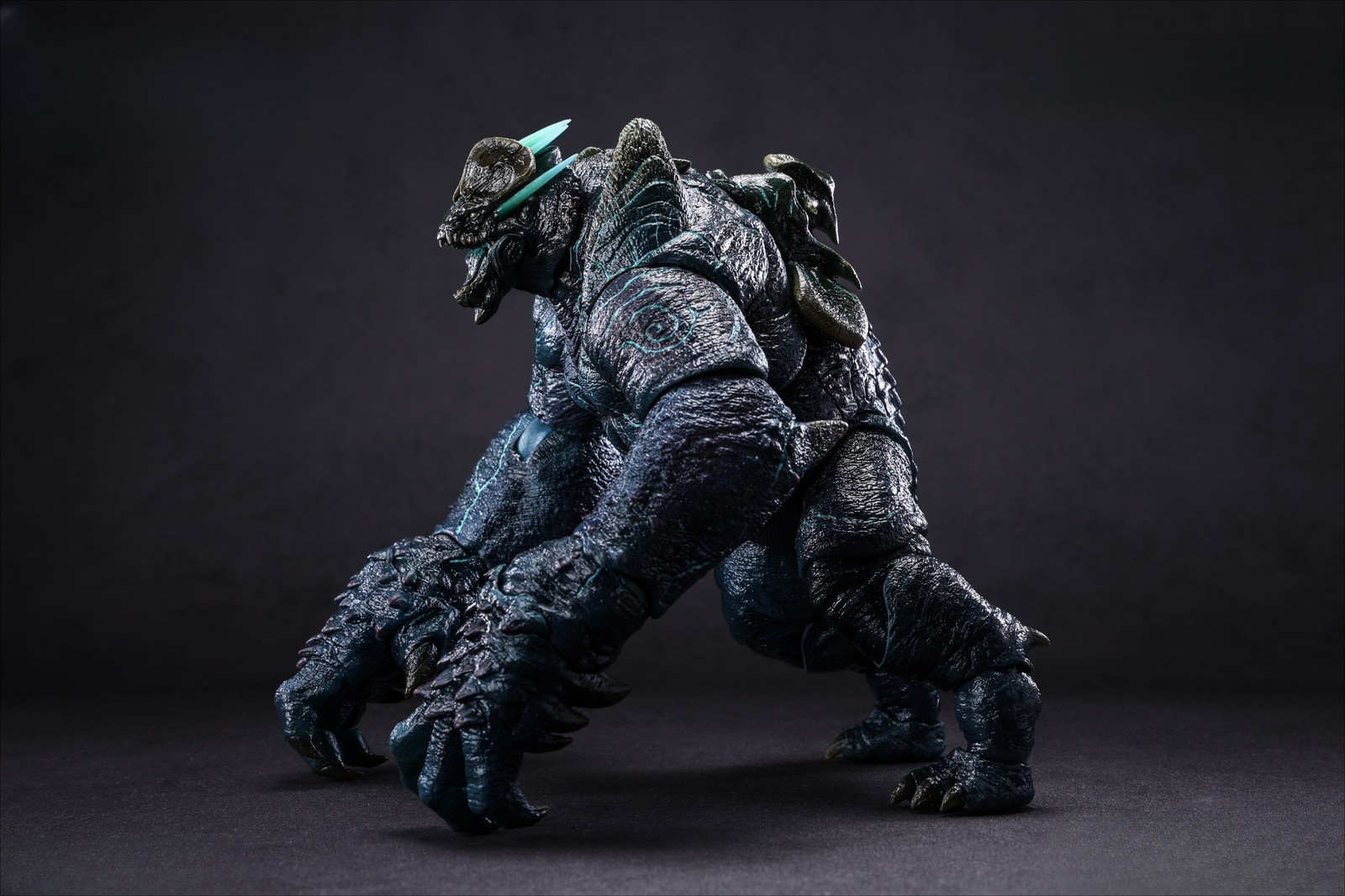 LingJiHun Leatherback Turtle Pacific Rim New in Stock