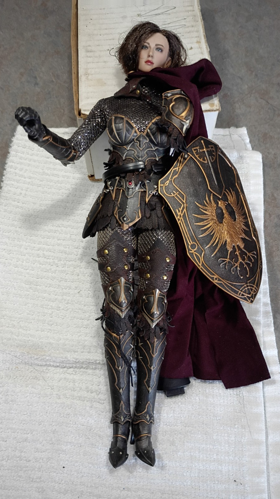 TBLeague Royal Defender Black version Flexible body action figure 1/6 phicen