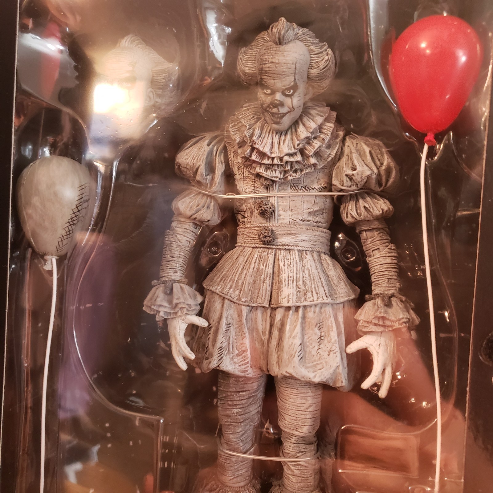 NECA IT PENNYWISE SDCC ETCHED BLACK & WHITE 7&Prime; ULTIMATE ACTION FIGURE NRFB NEW
