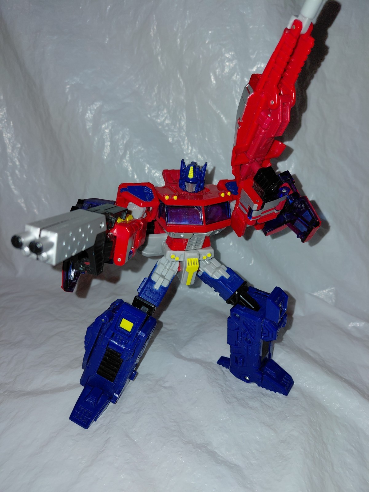 Used Transformers Classics Optimus Prime Complete 2006 Hasbro Voyager Class