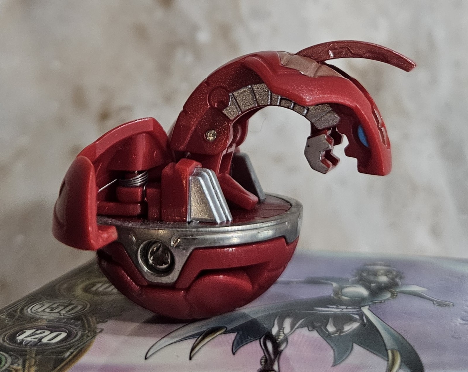 Bakugan Pyrus Delta Dragonoid B1 Perfect Condition
