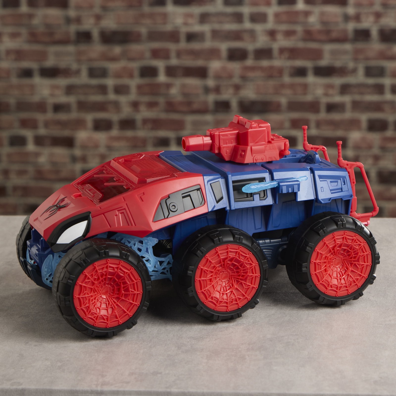 Marvel Spider-Man Brand New Day 2-In-1 Super Chompin Tank Action Figure and Toy