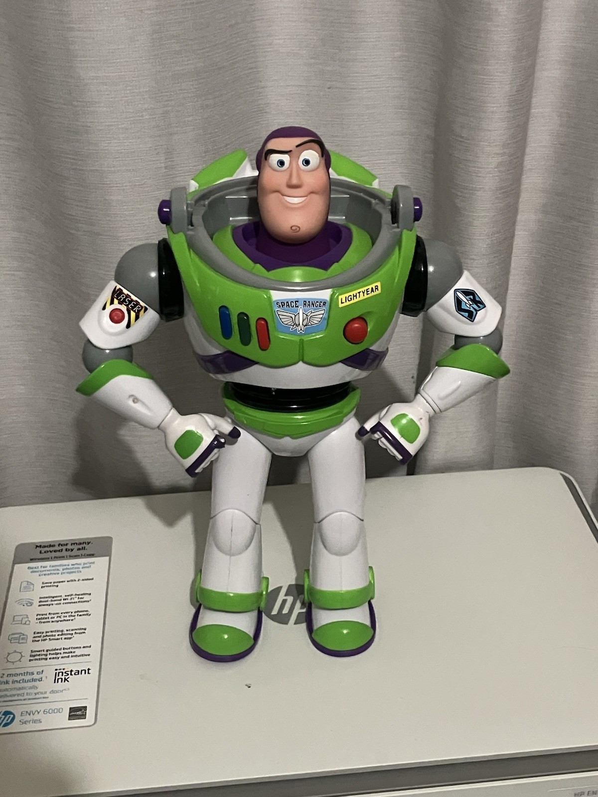Disney Toy Story Signature Collection Buzz Lightyear 12 inch Action Figure