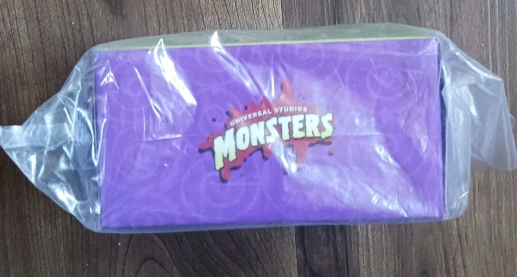 SIDESHOW TOY COLLECTIBLE UNIVERSAL CLASSIC MONSTER MOUNTAIN FRANKENSTEIN DRACULA