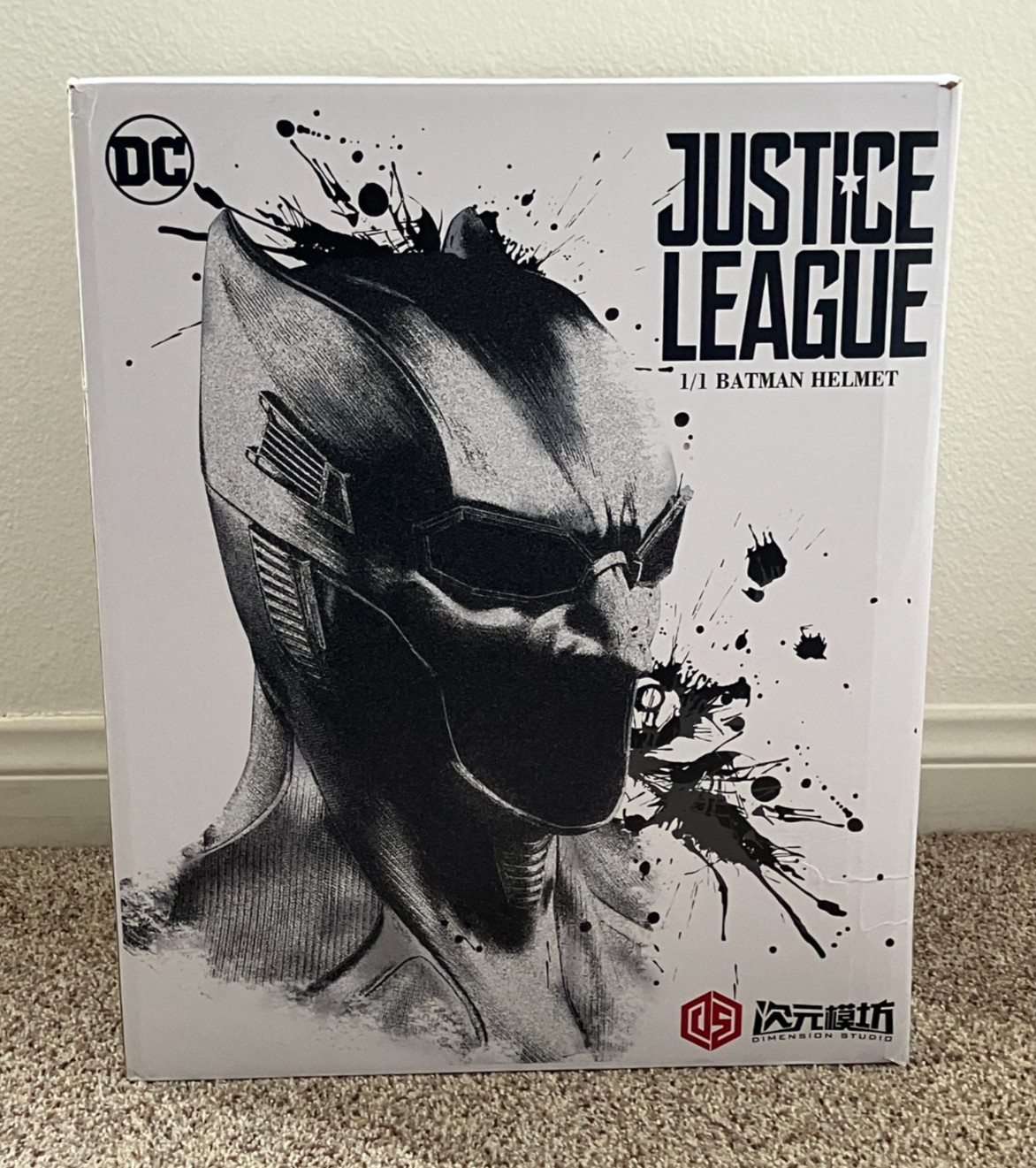 DC Justice League 1:1 Batman Helmet Replica Prop Wearable Helmet Mask (NEW)