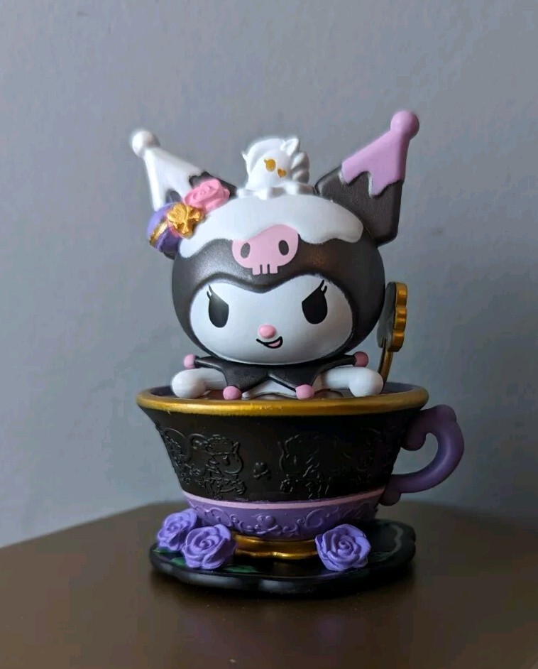 Kuromi in Rose Teacup Tokidoki Hello Kitty Series 4 Garden Tea Party w/Box