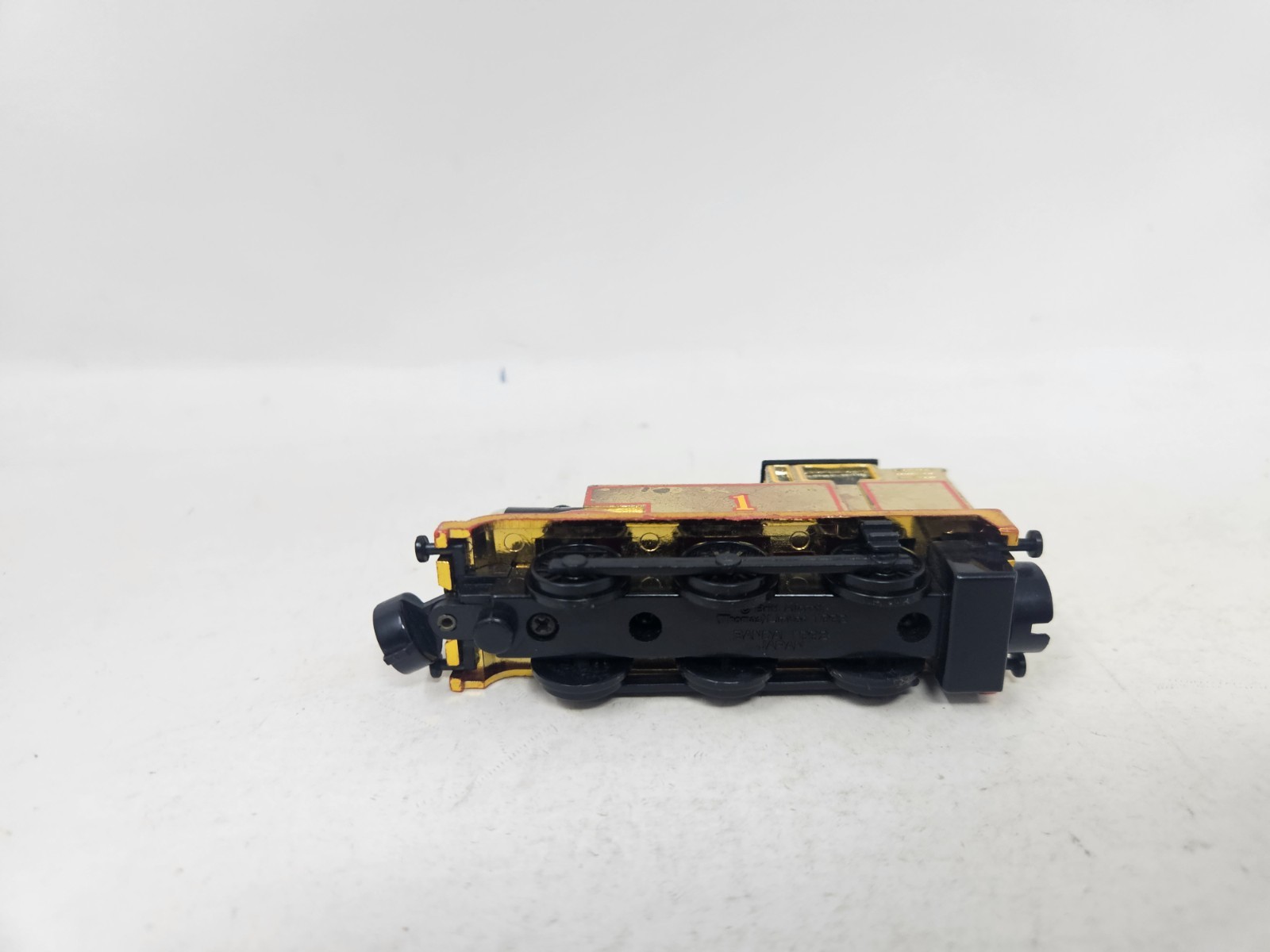 Thomas & Friends Bandai TECS Gold Rail Diecast Metallic Gold Thomas Train GUC