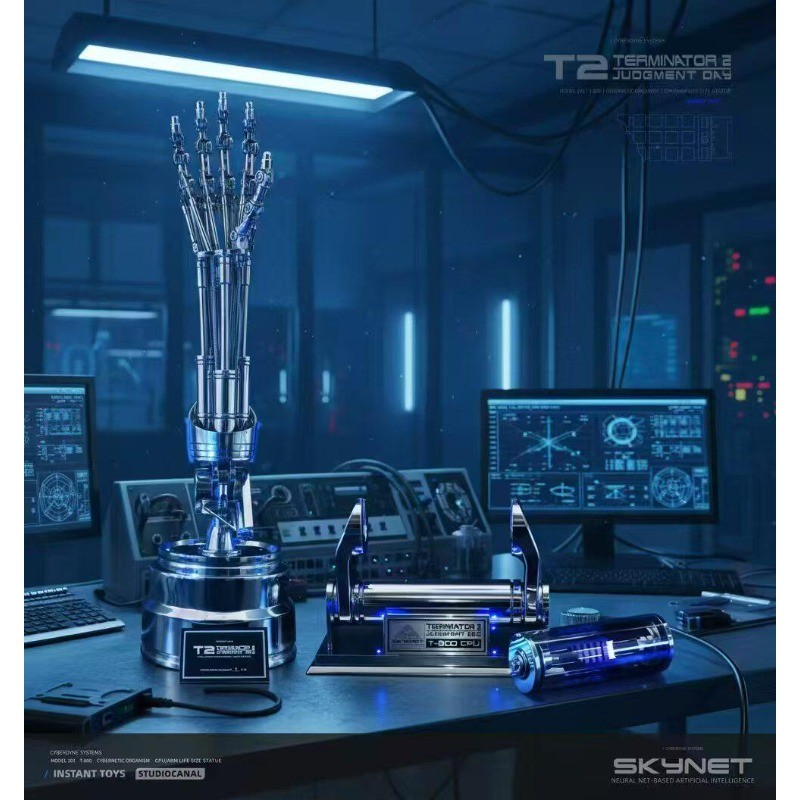 Instant Toys T-800 Endoskeleton Arm – Terminator 25&Prime; Life-Size Prop Display Gift