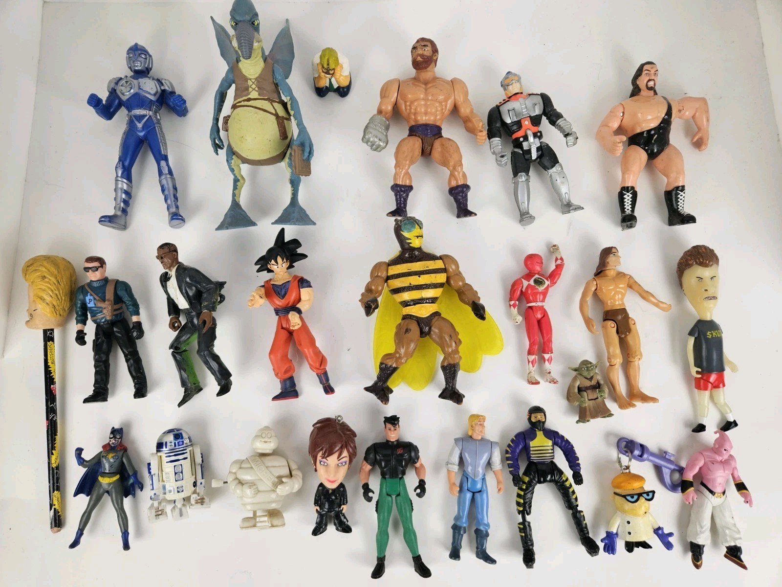 Large Lot Vintage 1990&rsquo;s Action Figure Toys Dragonball Z Star Wars Power Rangers