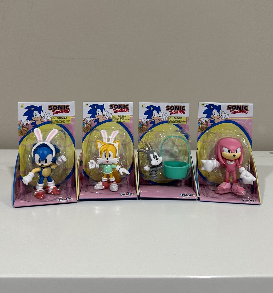 Sonic the Hedgehog Easter Jakks 2.5” Figure Sonic Pocky Knuckles Tails Set of 4