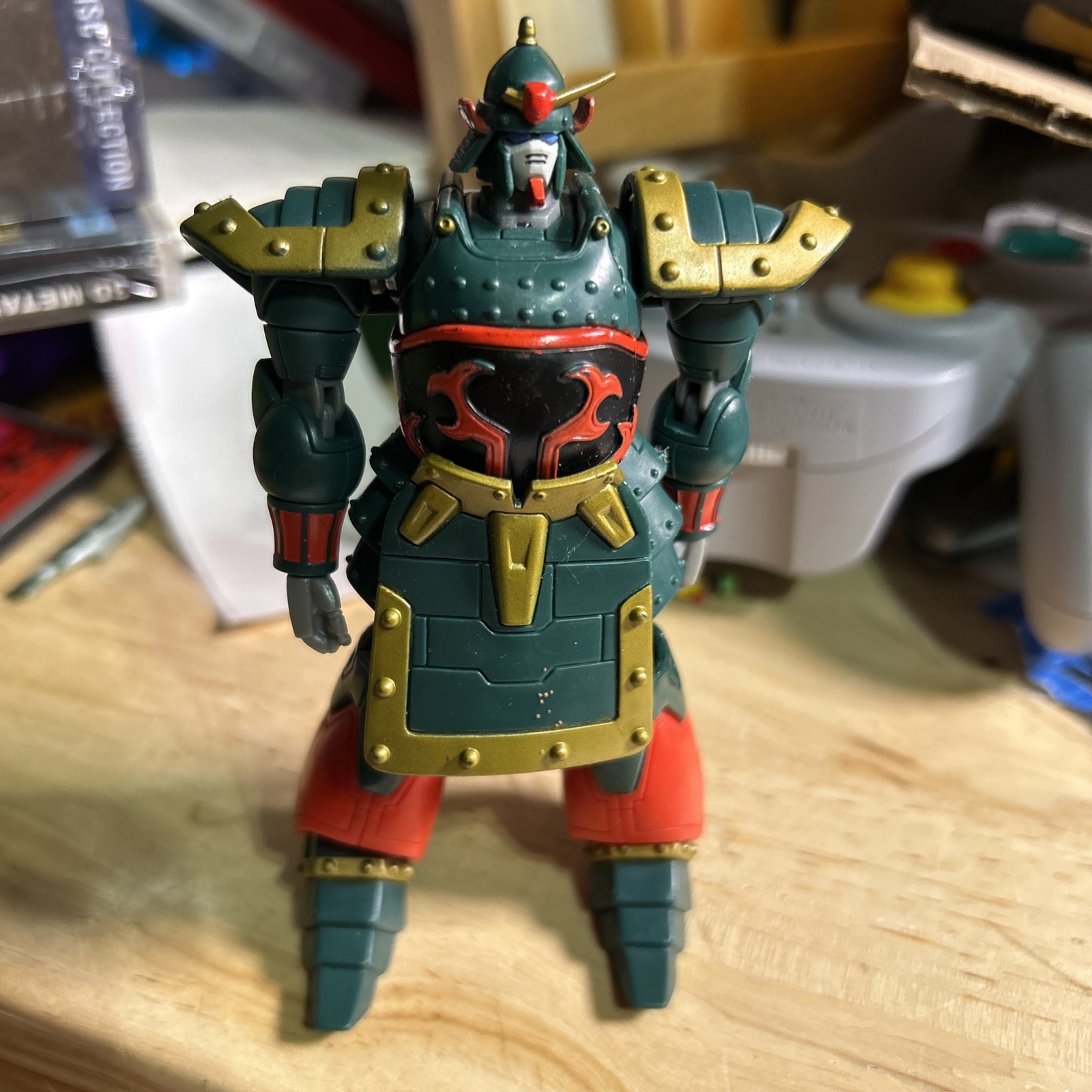 Mobile Fighter G Gundam Haow Gundam 4.5&Prime; Action Figure Bandai 2001 VTG Broken