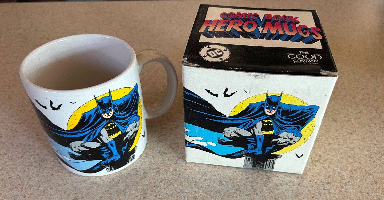 COMIC BOOK HERO COFFEE MUG (1989 Good Company) — Batman — Complete in Box