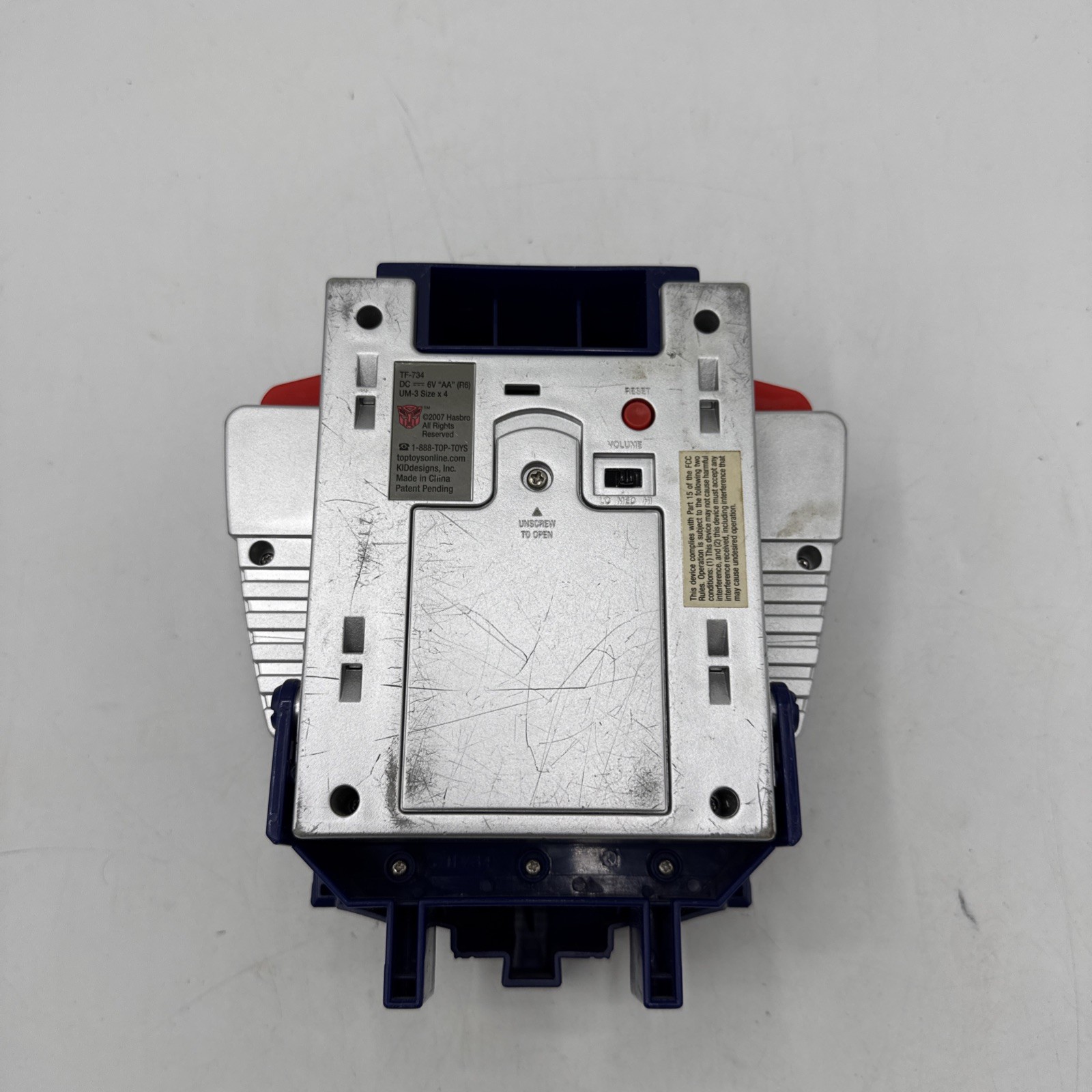 Transformers Trans-Portable Activity Center 2007 Optimus Prime Handheld Game