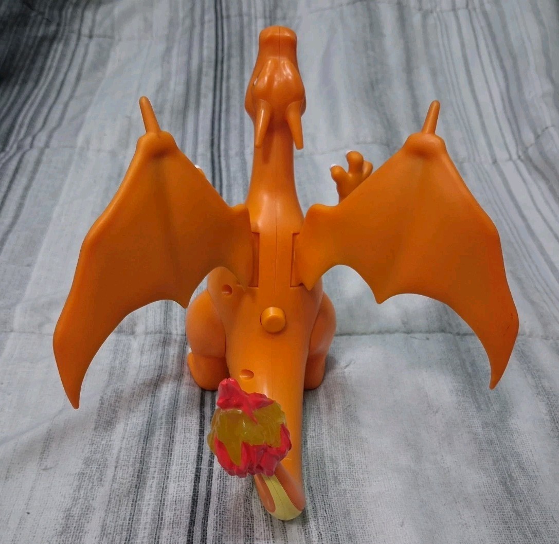 2021 Pokémon Flame & Flight Charizard Deluxe Tested Works Smoke-Free Clean