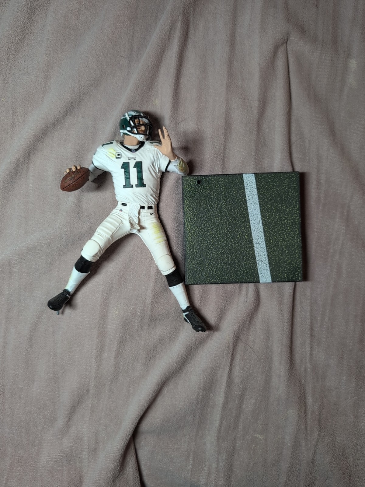NFL Philadelphia Eagles Carson Wentz Figure