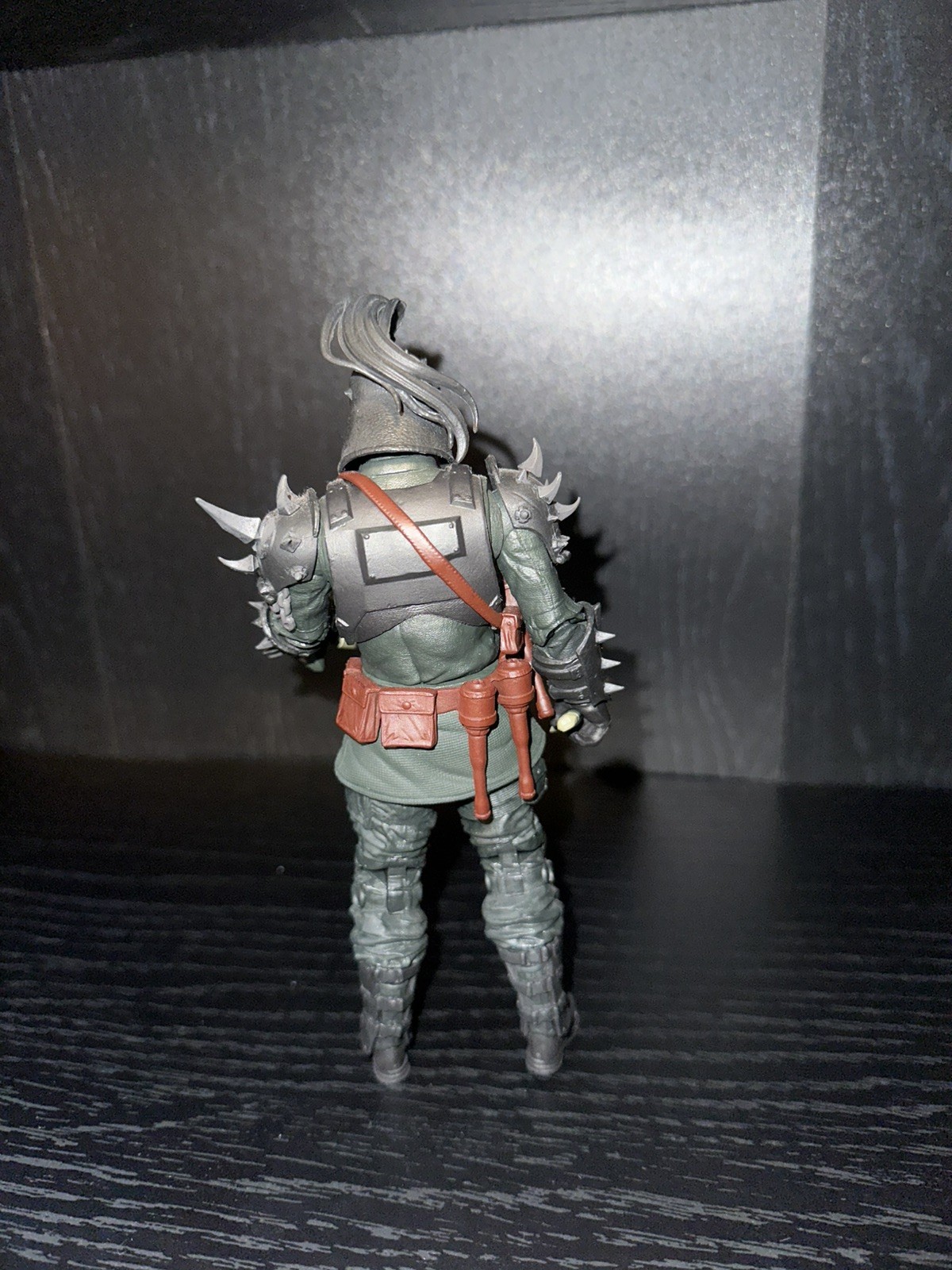 Warhammer 40,000 TRAITOR GUARD Variant (Darktide) 7&Prime; Figure Mcfarlane LOOSE