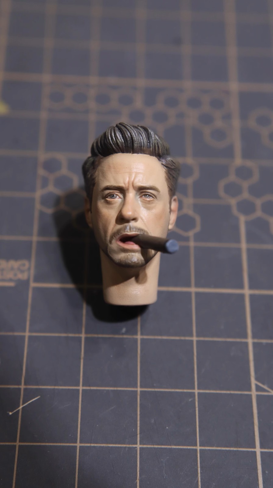 1/12 Robert John Downey Jr. Cheroot Head Carved Fit 6in Action Figure