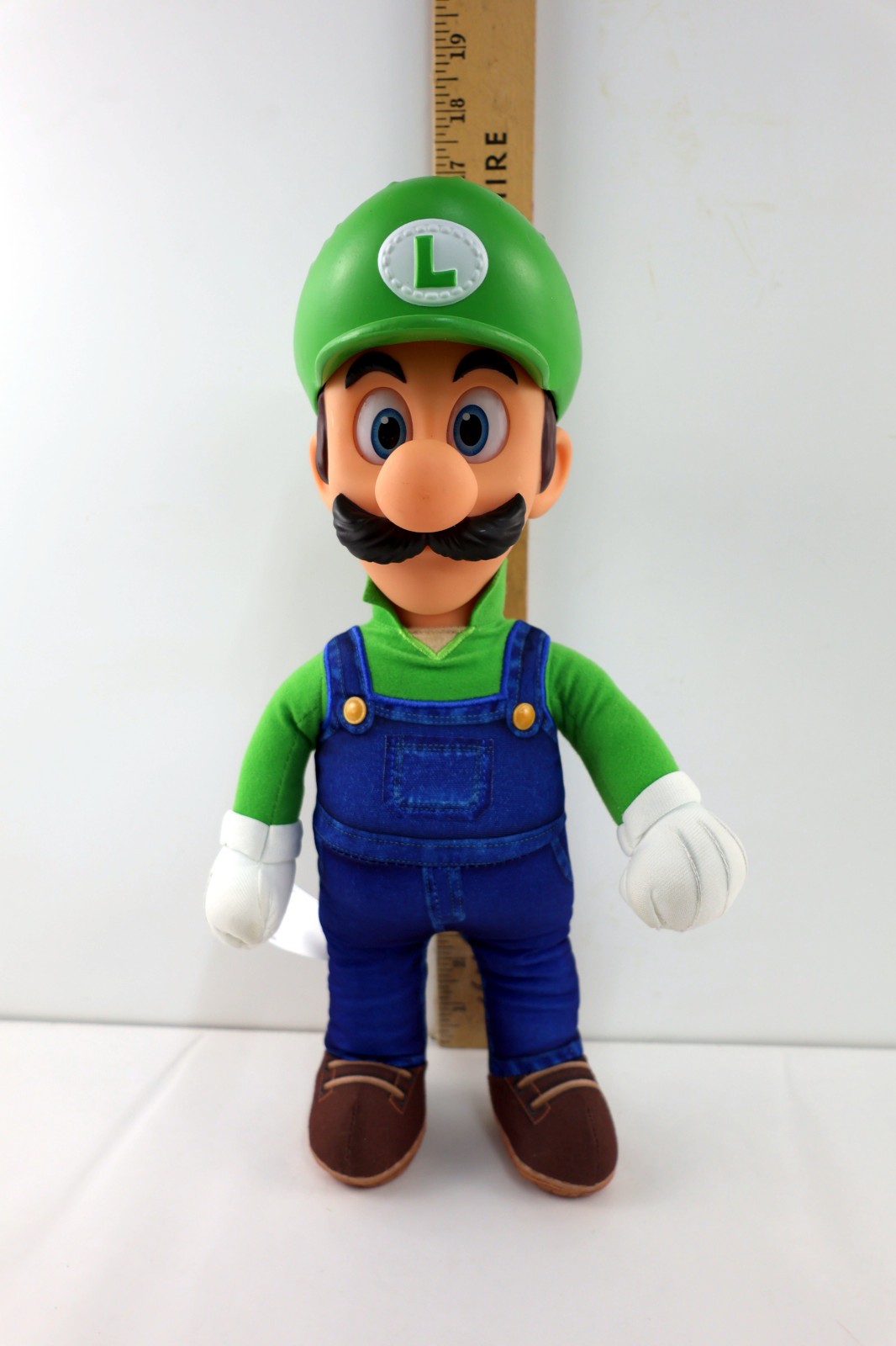 2023 Nintendo Super Mario Bros Movie 15&Prime; LUIGI Figure Toy Jakks Pacific
