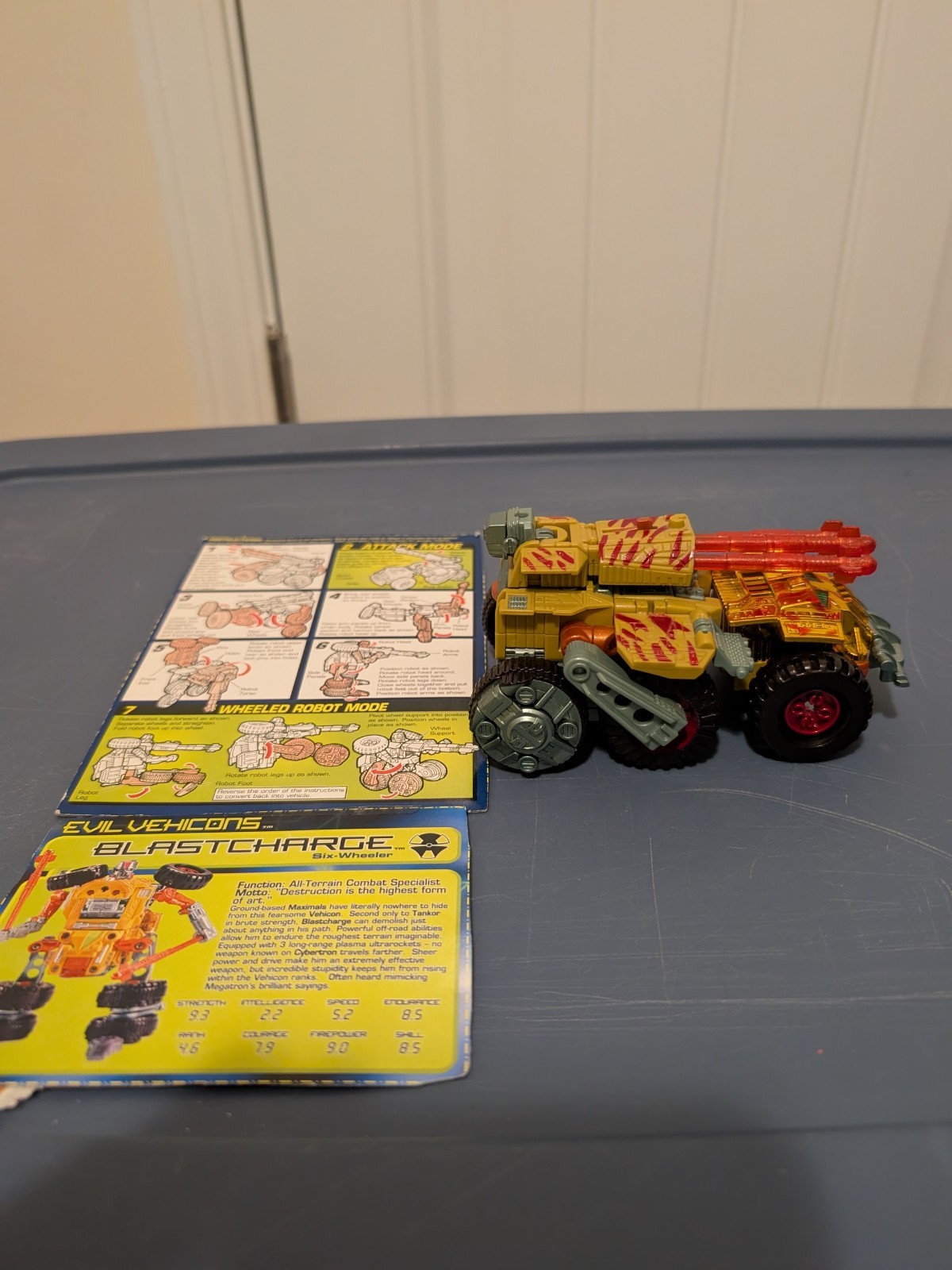 Transformers Beast Wars Blastcharge Vehicon Transforming Action Figure