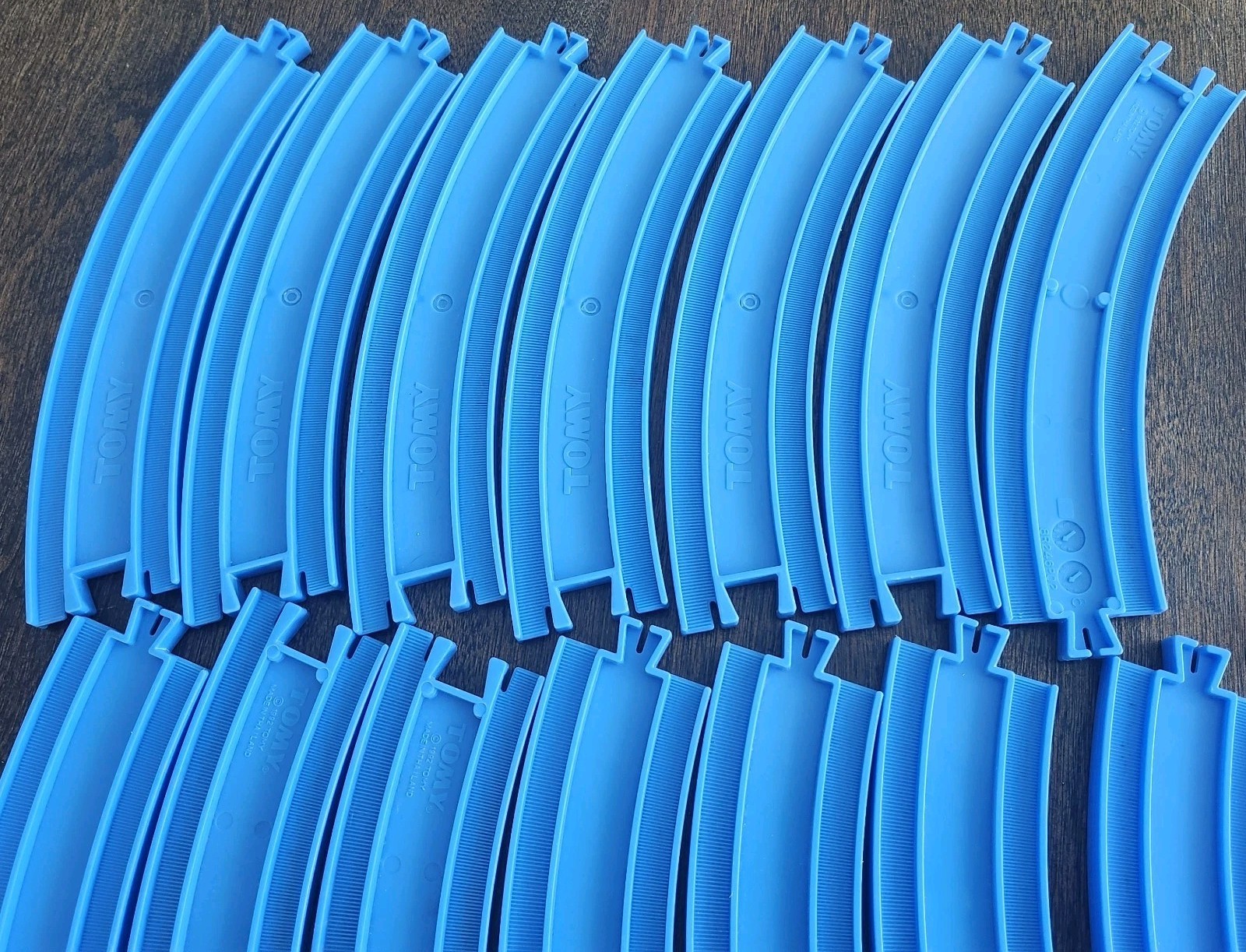 TOMY Thomas & Friends Trackmaster Blue Train Track Lot Tracks 34 PC 1992, 2003