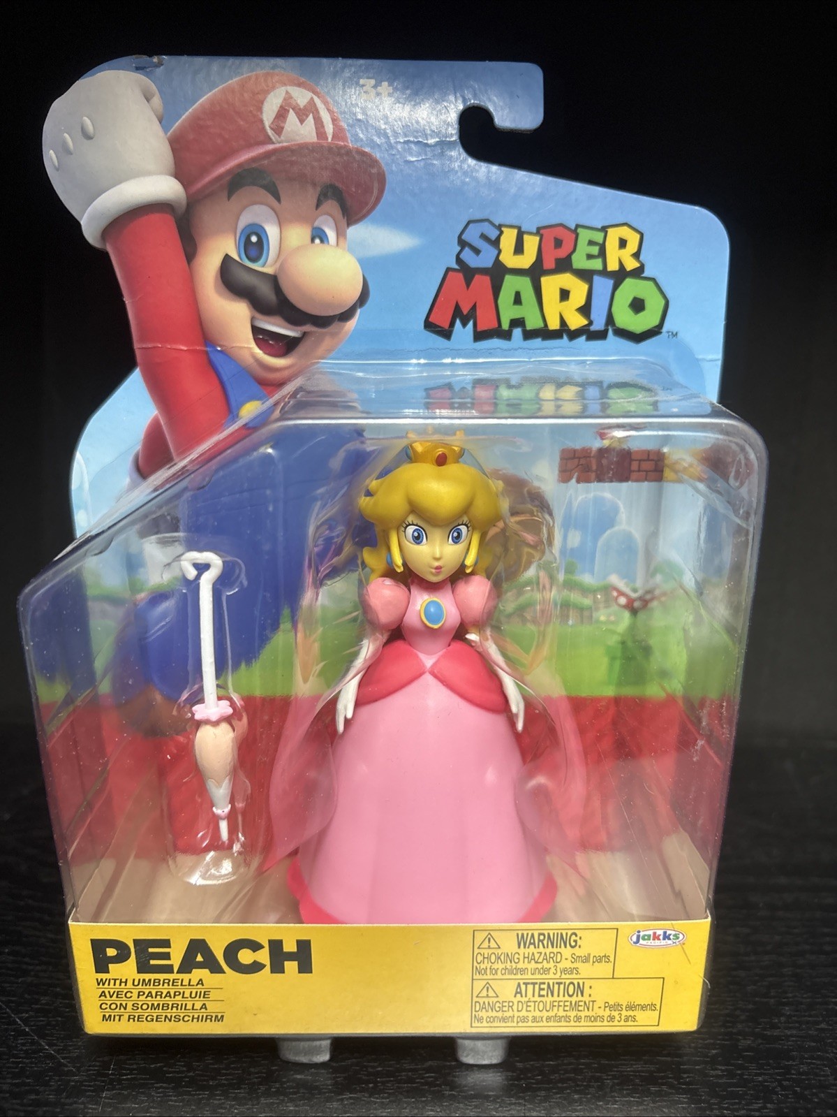 Jakks Pacific World of Nintendo Super Mario Princess Peach w Umbrella 4&Prime; Figure