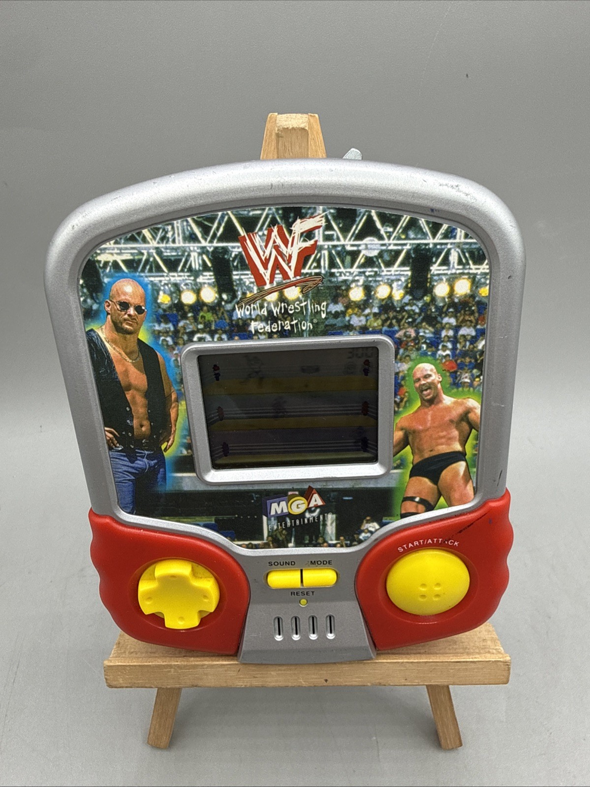 WWF Handheld Game – Stone Cold Steve Austin – MGA Entertainment Titan Sports