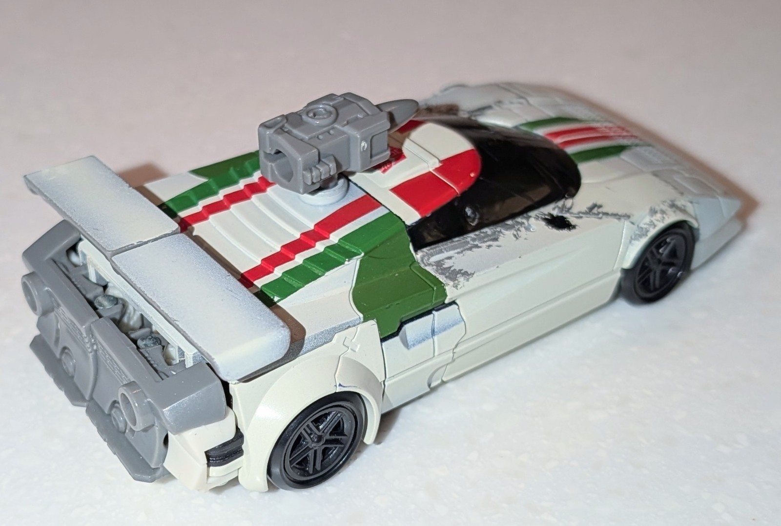 Transformers Netflix Wheeljack Complete Deluxe earthrise War For Cybertron
