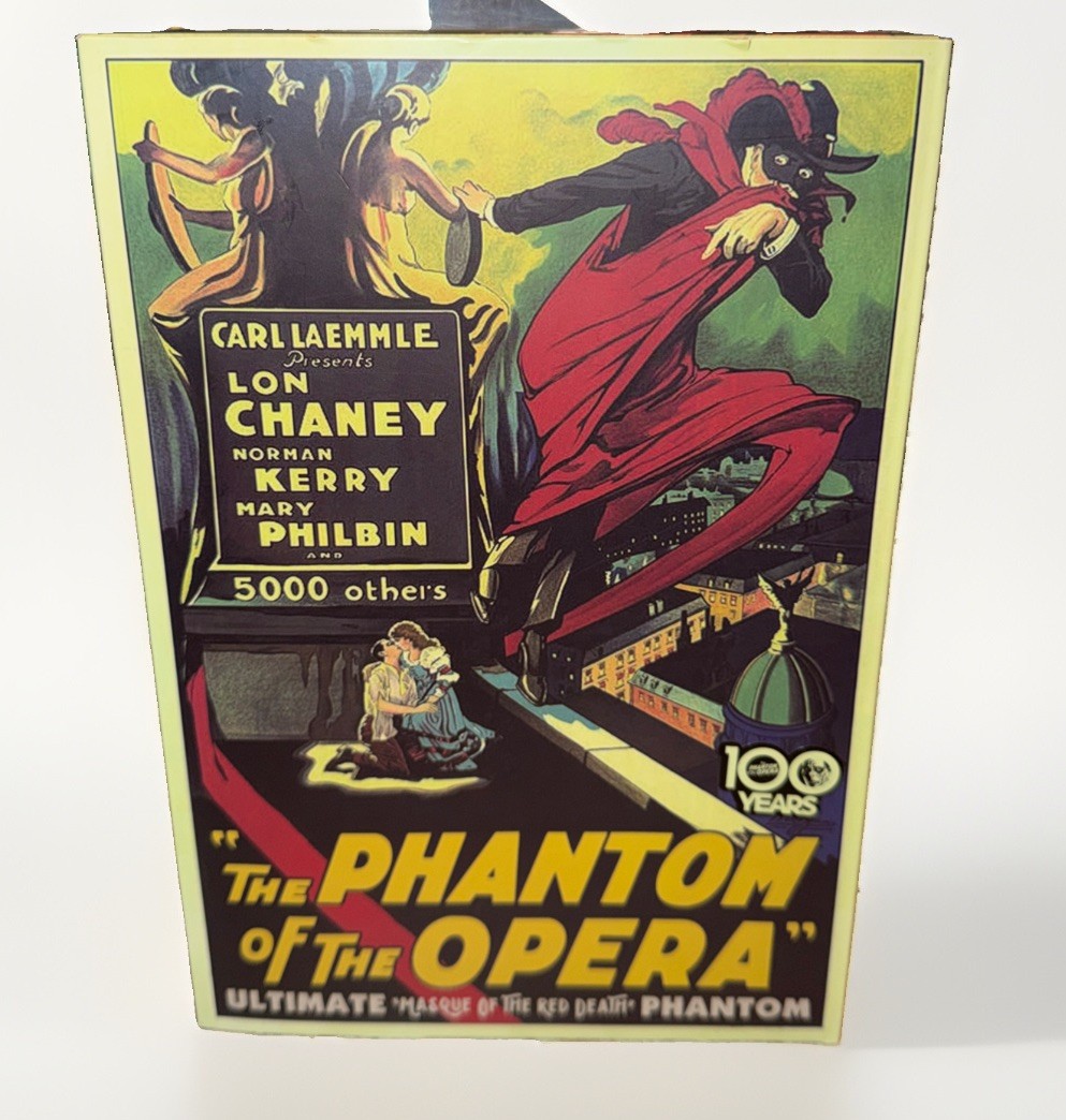 Phantom Of the Opera Ultimate Masque of the Red Death 7&Prime; Figure 100 Years NECA