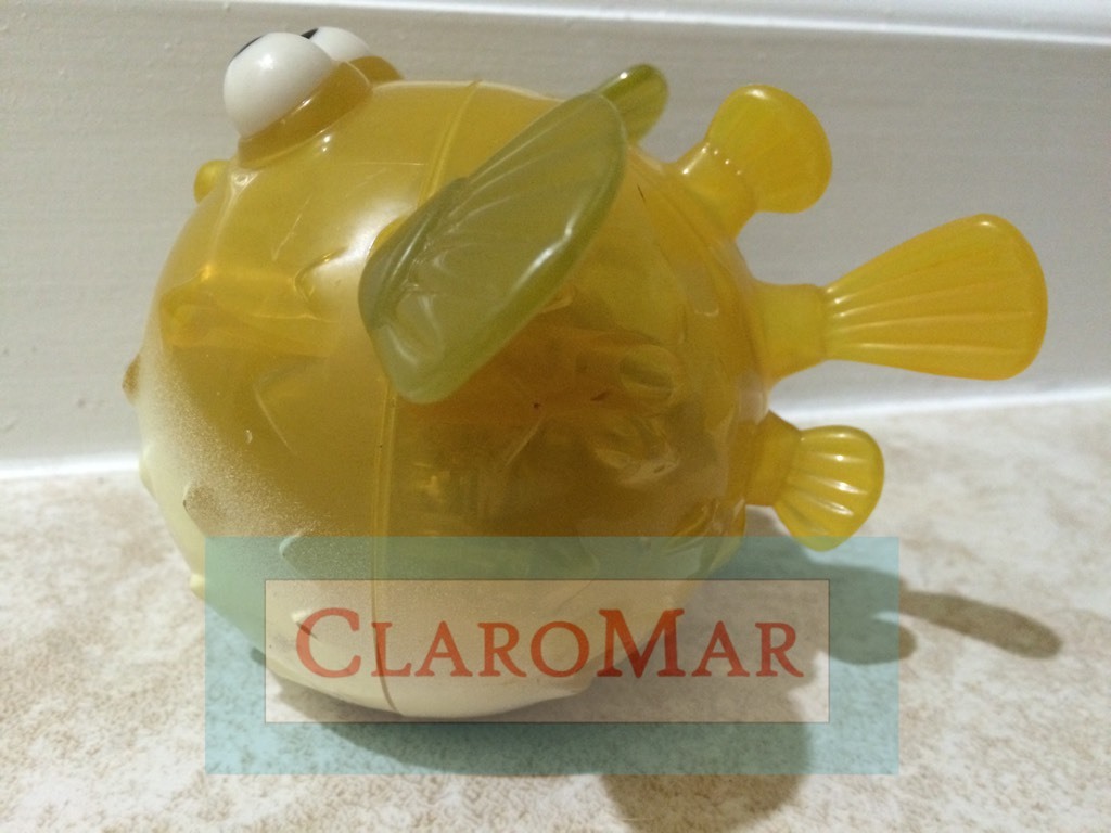 ☀️Disney Pixar FINDING NEMO Bloat Blowfish Figure Bath Toy McDonalds Cake Topper