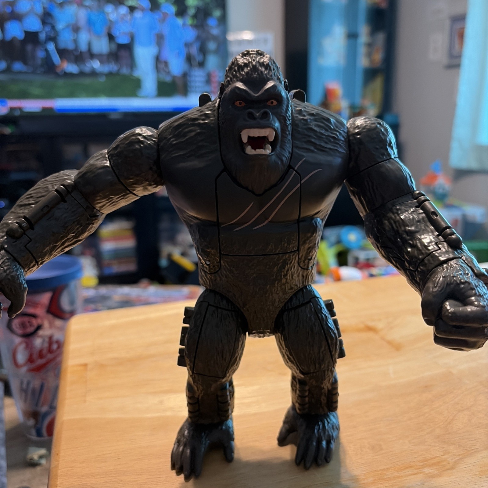 King Kong Titan Tech Monsterverse Transforms 8&Prime; Figure 2022 Playmates