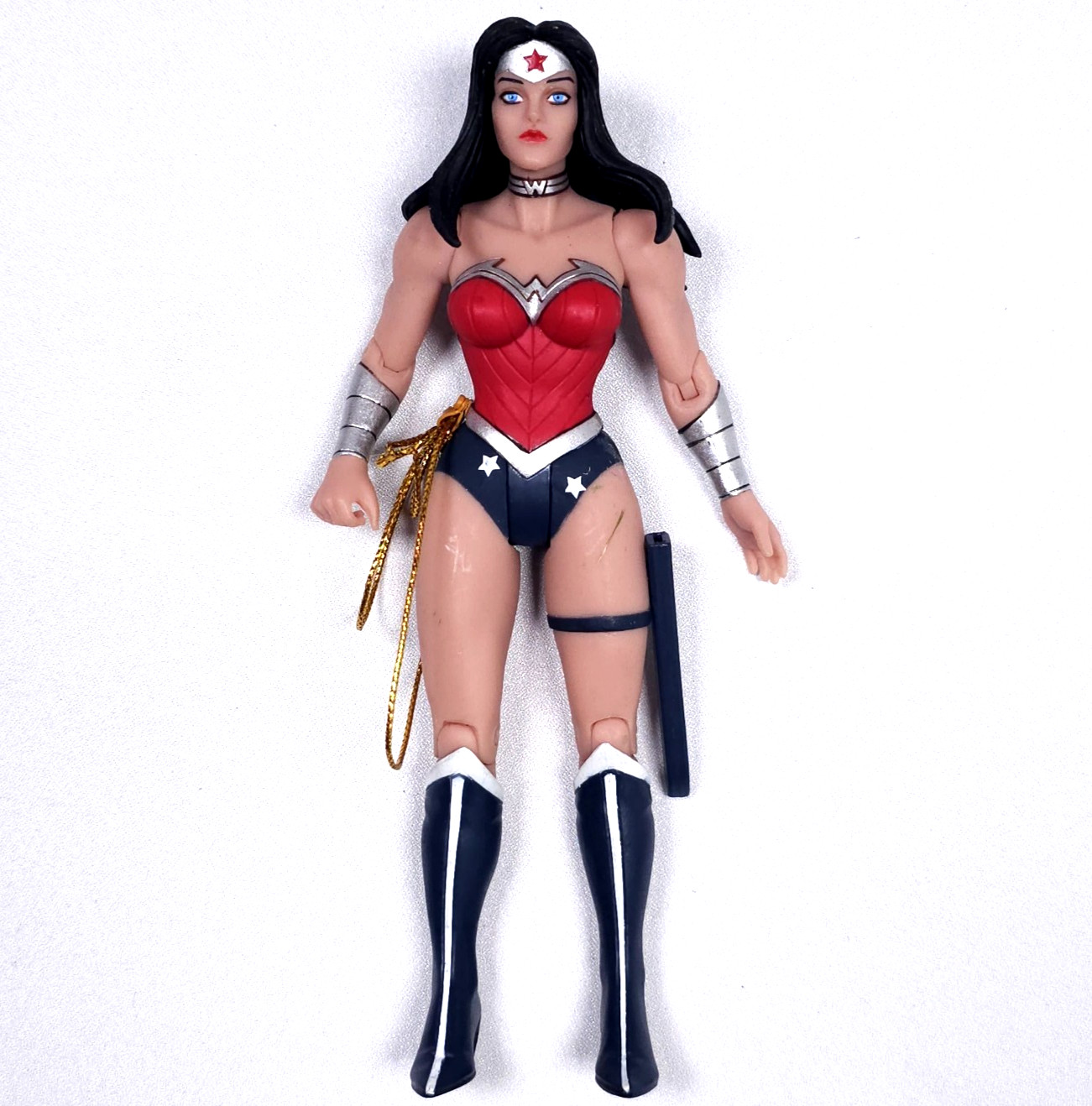 DC Collectibles Designer Series: Wonder Woman by Greg Capullo 7&Prime; Action Figure