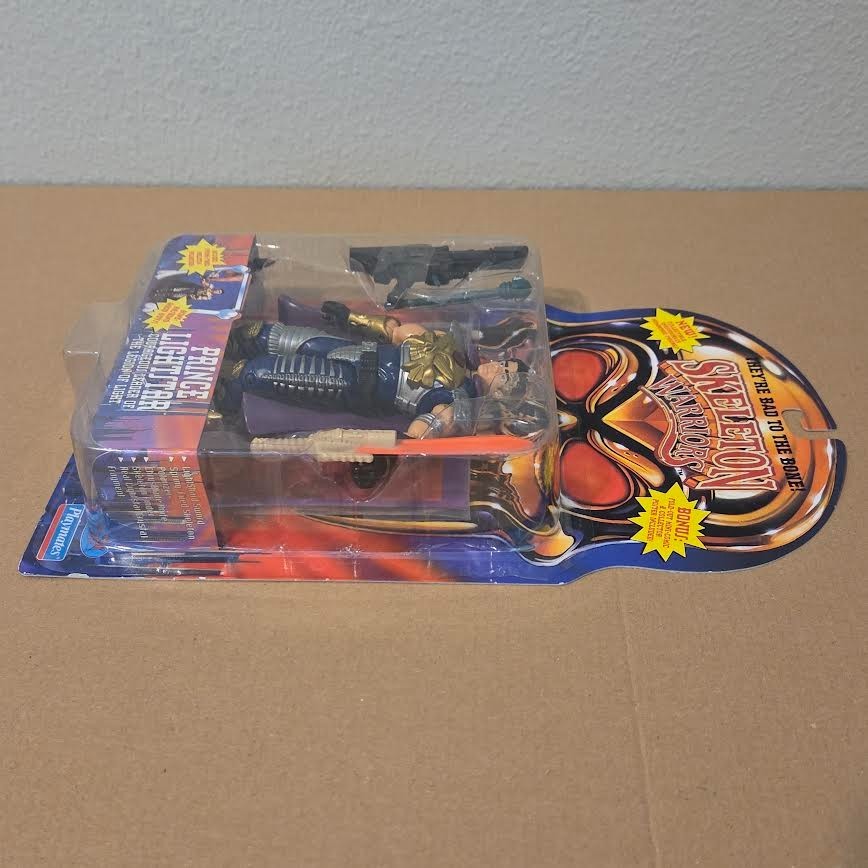 1994 SKELETON WARRIORS Prince Lightstar Playmates Action Figure NEW