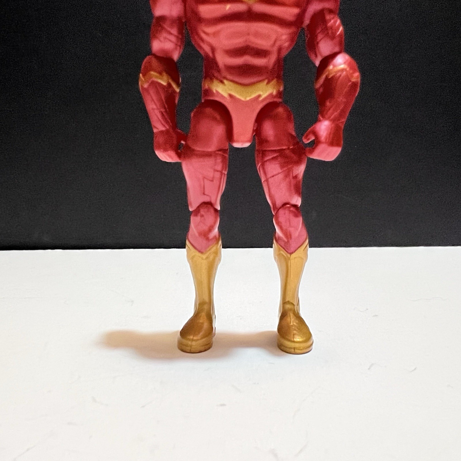 2020 DC Spin Master The Flash 3.75” Action Figure Heroes Unite Red / Gold Suit
