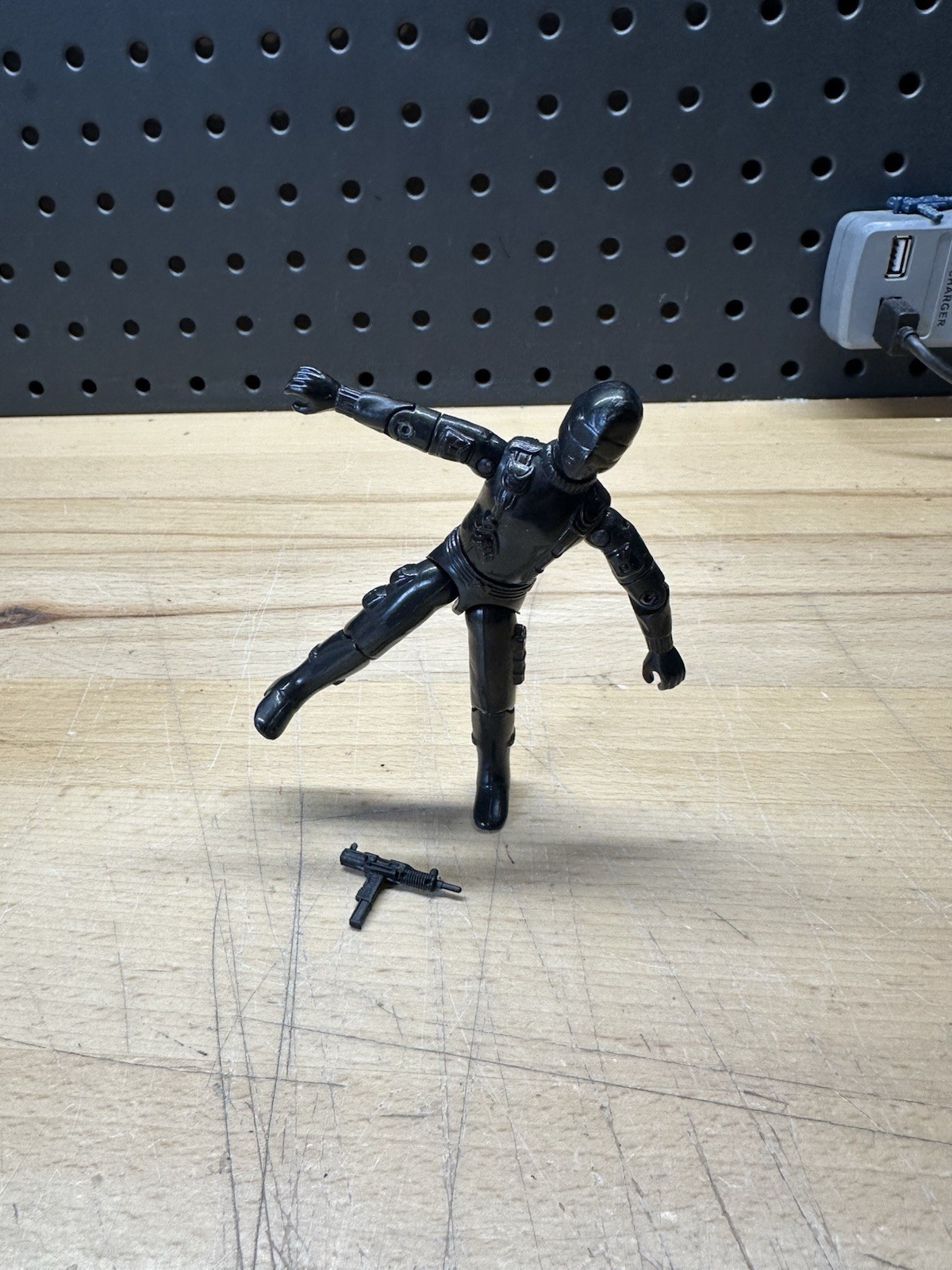 GI Joe Snake Eyes 1983 v1.5 Vintage Original Swivel Arm ARAH ELBOW CRACK