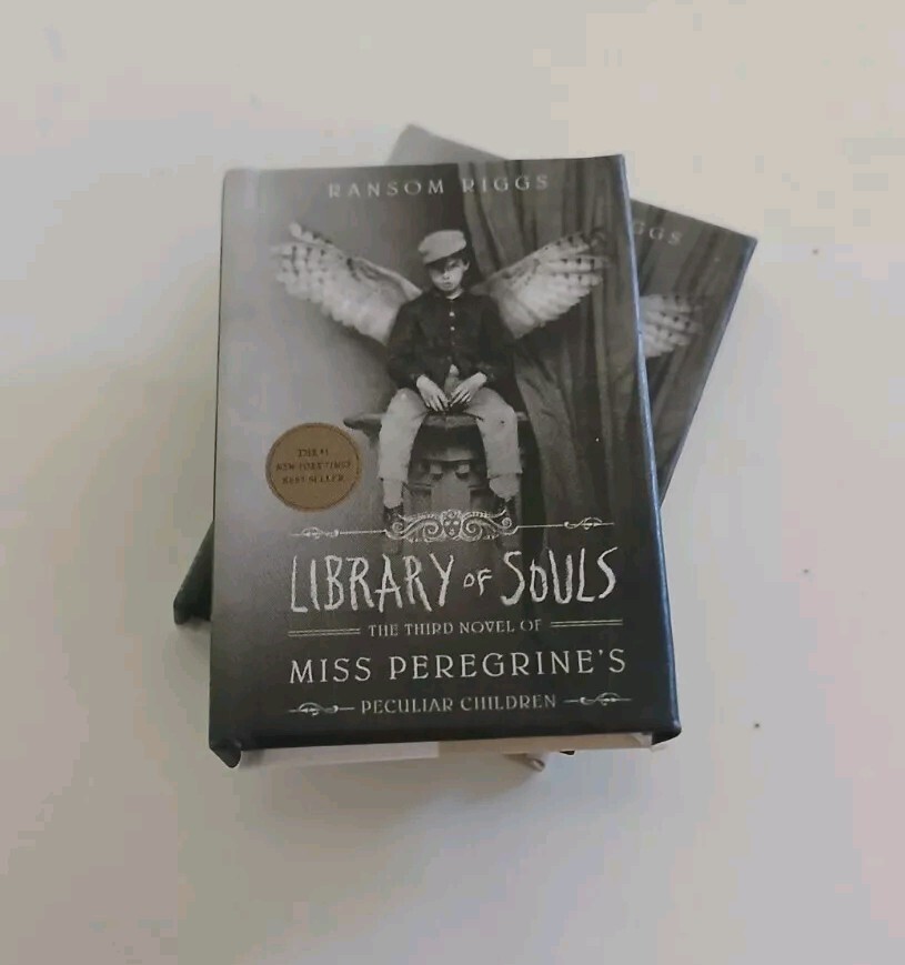 Zuru Mini Brands Books Rare Library Of Souls Miss Peregrine&rsquo;s Peculiar Children