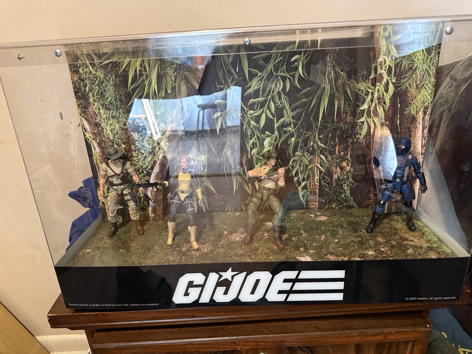 ***Walmart GI Joe Display Case – Clear Case Has Some Scuffs (GIJ-1)