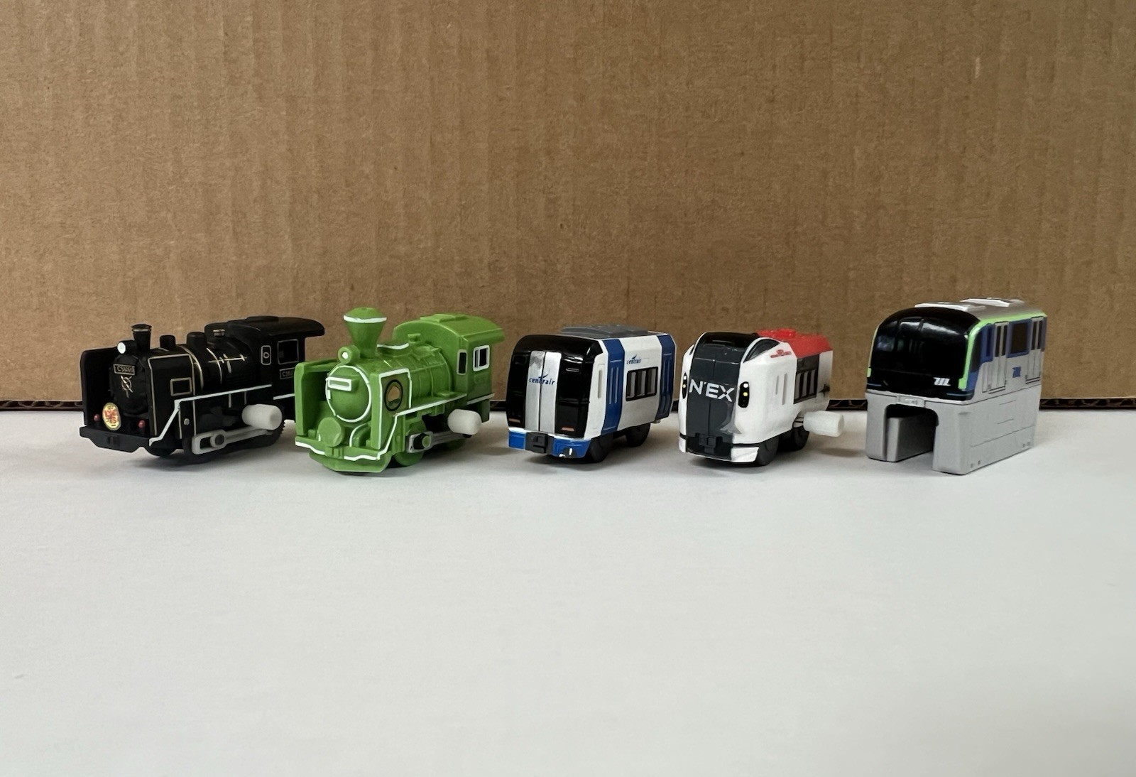 TOMY Capsule Plarail Lot of 4 Wind-Up&rsquo;s & 1 Express Car