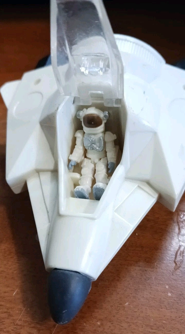 Mini Spacecraft Jet w Micro Astronaut Figure 1.25&Prime; Pilot Toy Space Ship