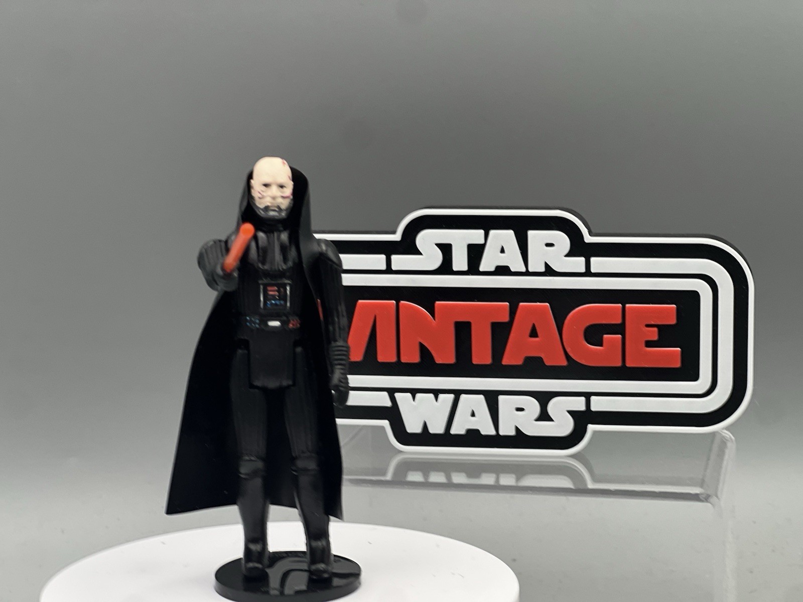 Vintage Custom Star Wars Figure “Deafeated” Darth Vader Removable Hand Kenner