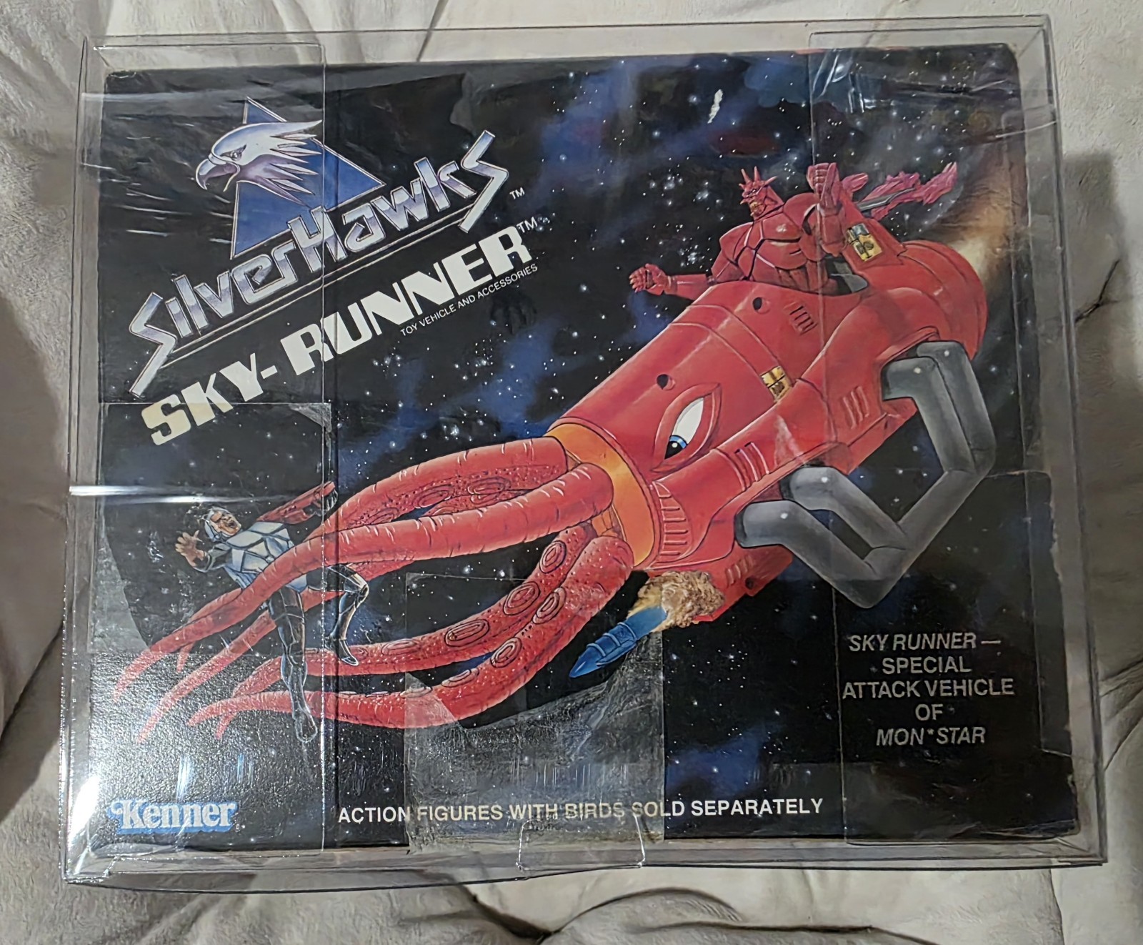 ULTRA RARE SILVERHAWKS SKY RUNNER MISB W/ Aryllic case *GRAIL PIECE