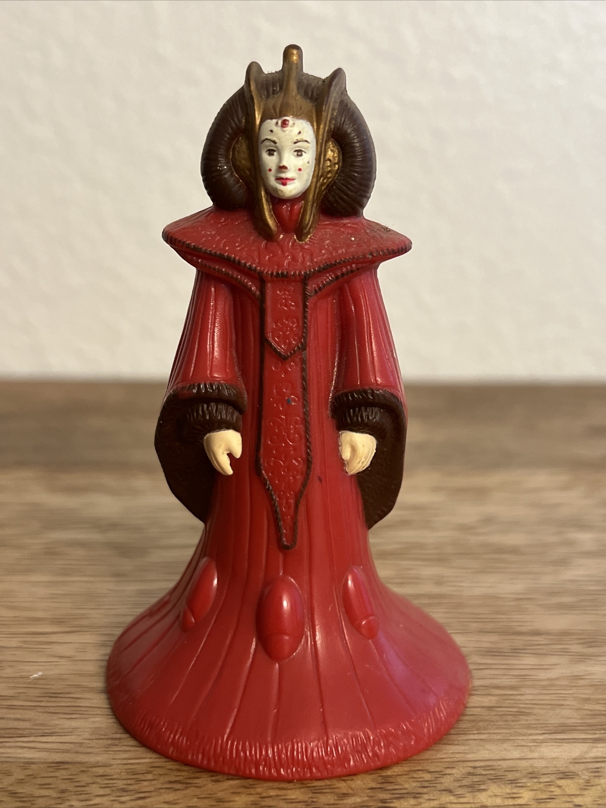 QUEEN AMIDALA STAR WARS 3.5” ACTION FIGURE HOLLOW TOY (PRE-OWNED)